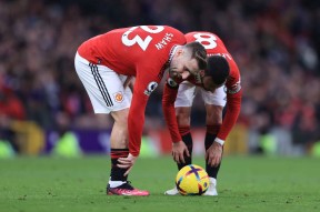 包含赛前埃因霍温遗憾出局：法甲节点到来，球迷炸锅，赛季目标并未改变的词条虎扑NBA